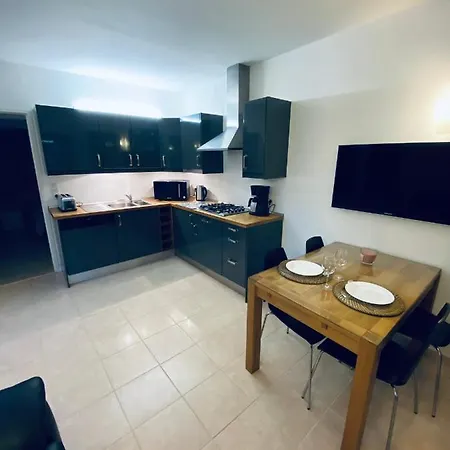 Nyaraló La Rapha'elle