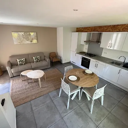 Nyaraló La Rapha'elle *