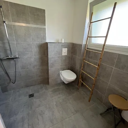 La Rapha'elle Nyaraló Saint-Raphaël